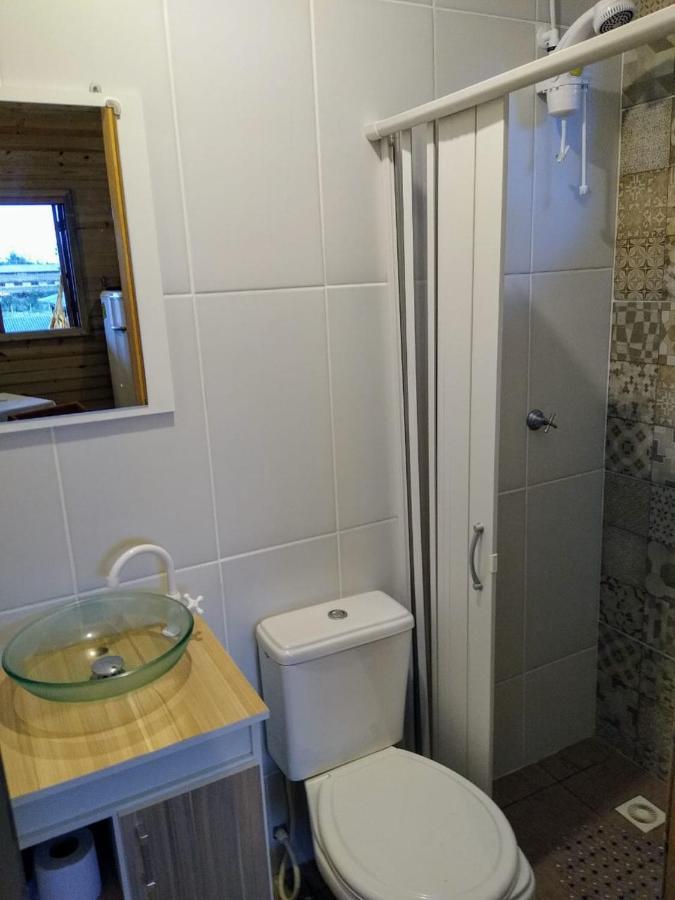 Hindu Box Containers E Cabanas Прайя-ду-Роза Екстериор снимка